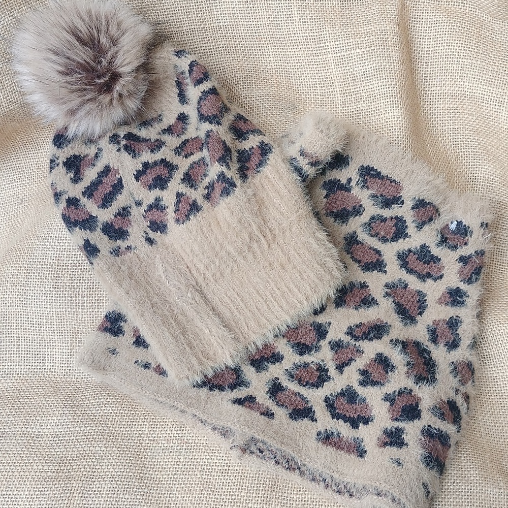 Toboggan & Neck Scarf